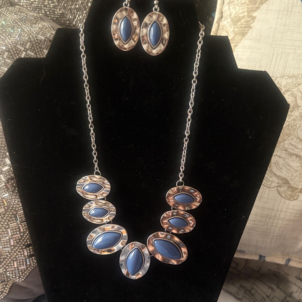 Elegant Blue and Silver tone Necklace and Earring Set paparazzi